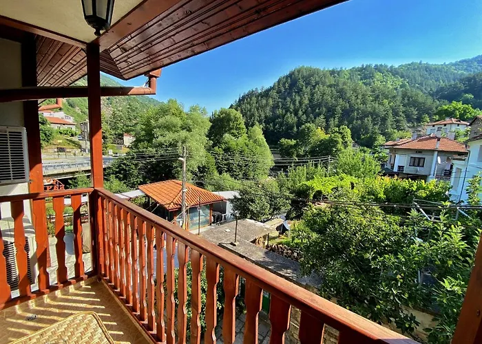 семеен 2* Bačkovo