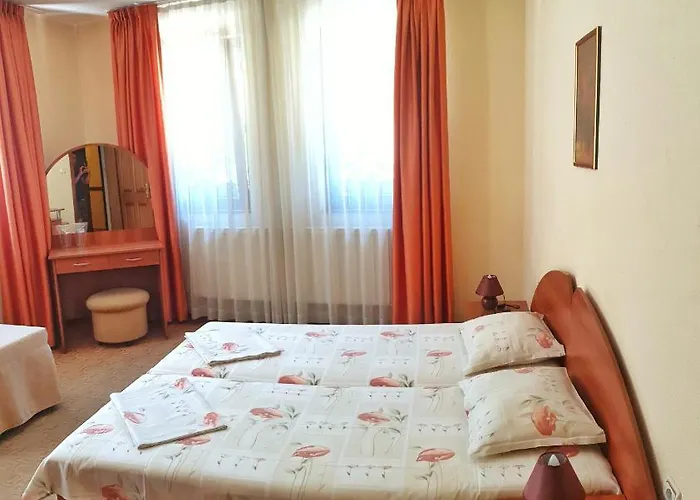 семеен 2* Bačkovo